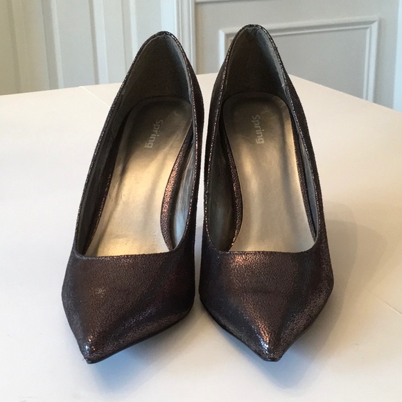 Spring Metallic Grey Heels - Picture 2 of 7